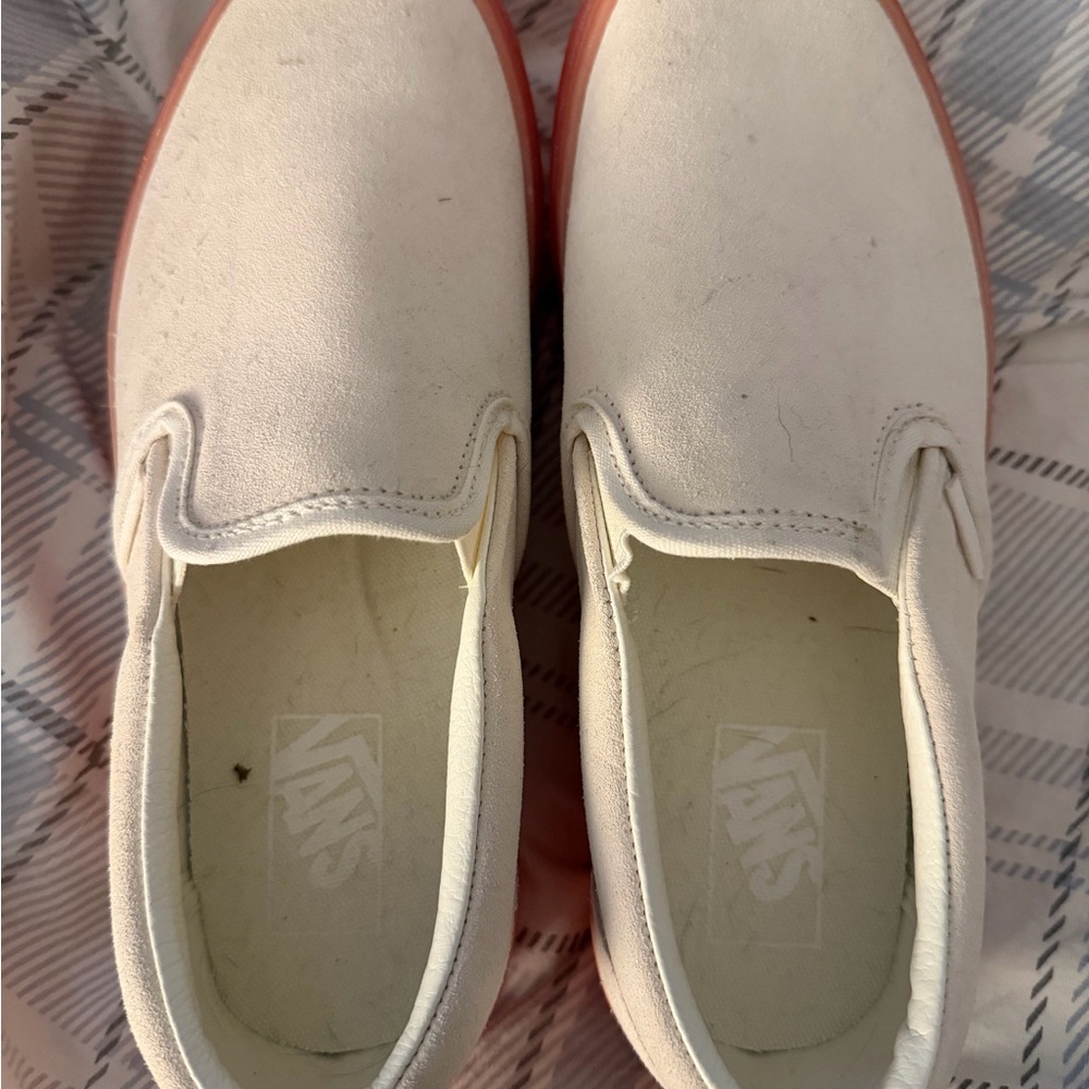 Vans Slip-On Sneakers in Cream with Pink Trim